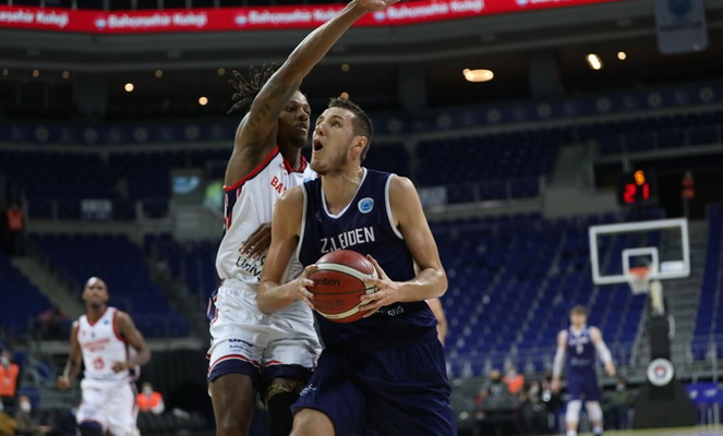 E. Tubutis sukirto rankomis su gerai žinomu Vokietijos klubu